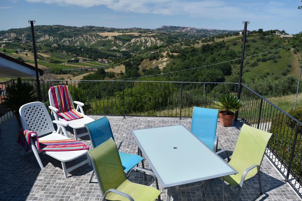 Villa Leonardo Apartments Bucchianico Eksteriør billede